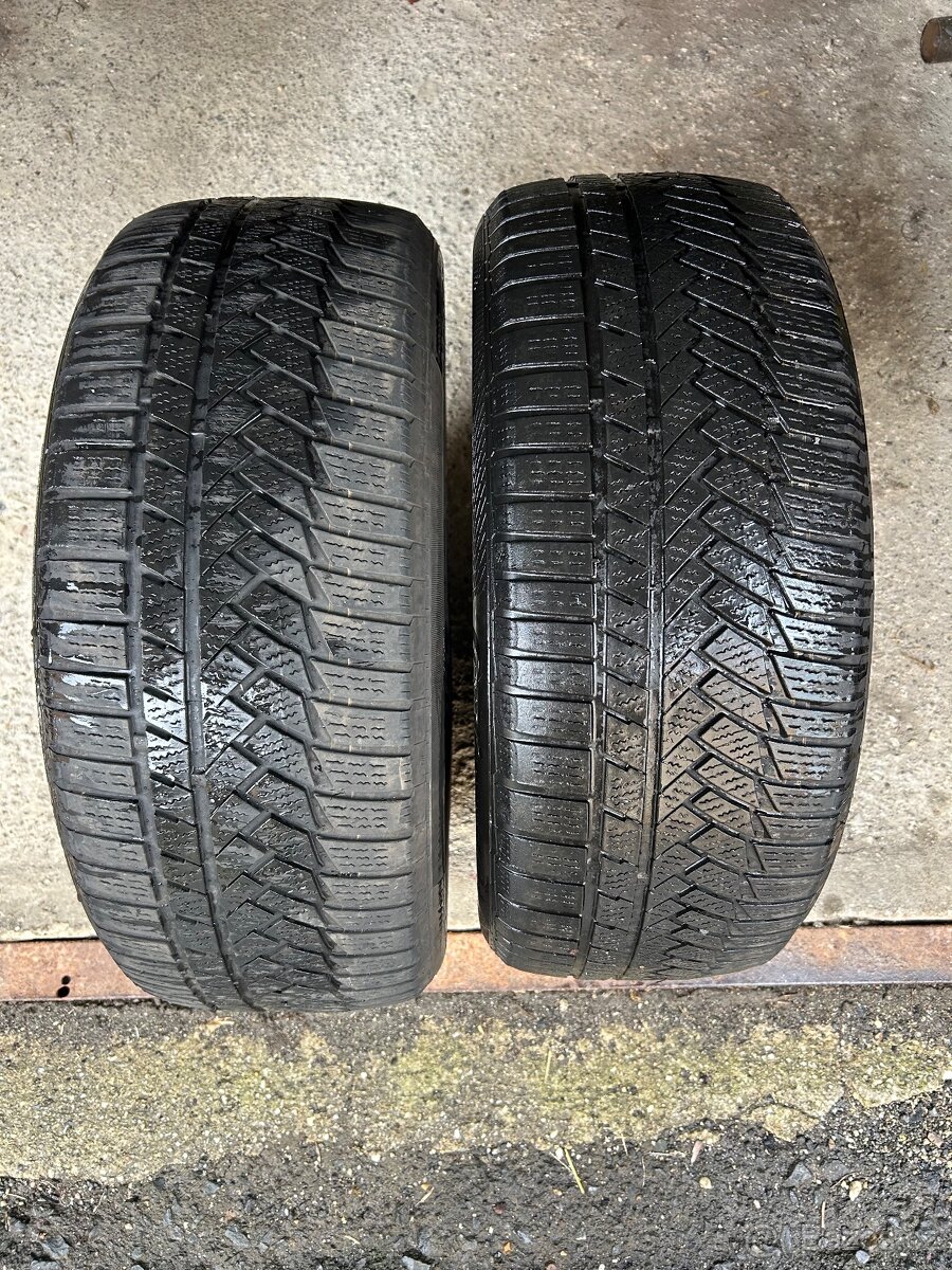 Prodám pneu zimní 235/55 R17