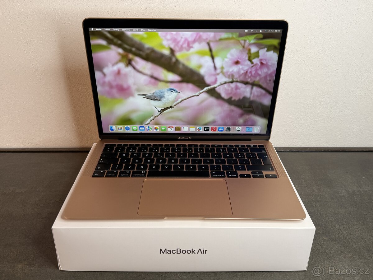 Macbook Air 13'' 2020 / M1 / 8GB / 512GB SSD / DPH