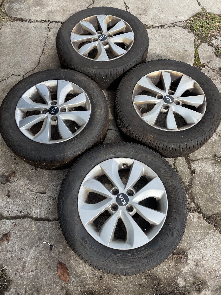 Alu kola na Kia Ceed i s pneu 185/65 R15