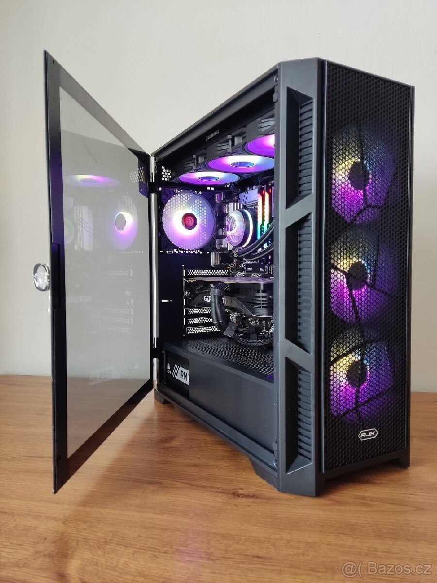 Herní PC: RTX 3090 24gb, i9 10900F, 32gb ram, ZÁRUKA