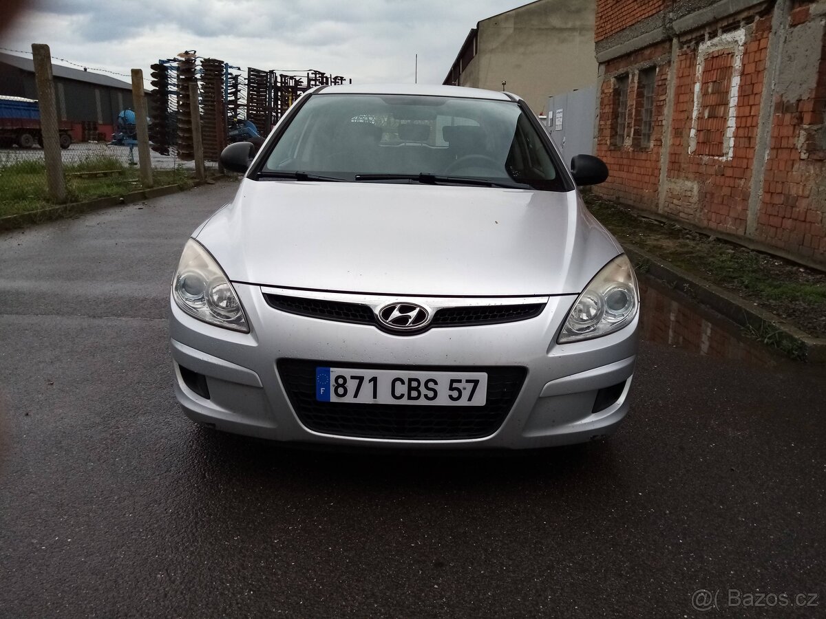 Hyundai i30 HB,1.4 80kW, G4FA, r.v.2008