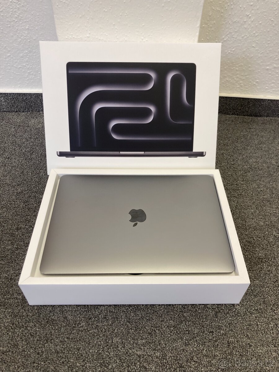 MacBook Air 2020 13" i7 16GB RAM a 512SSD