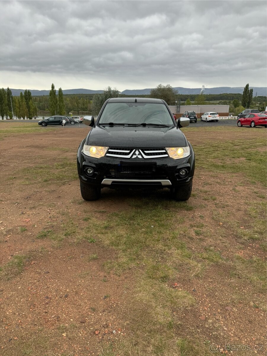 Mitsubishi L200, automat, 131kw