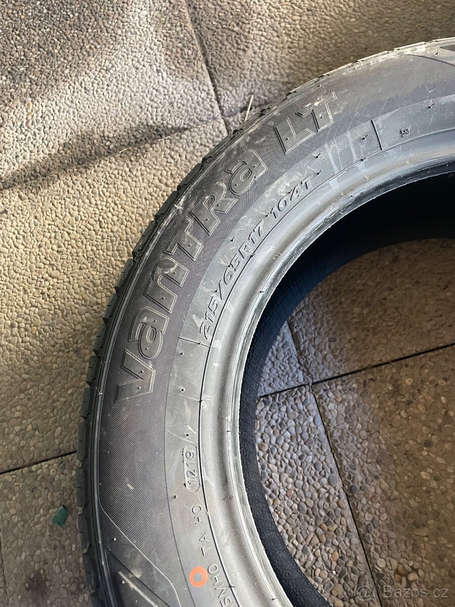 Hankook 215/65/17