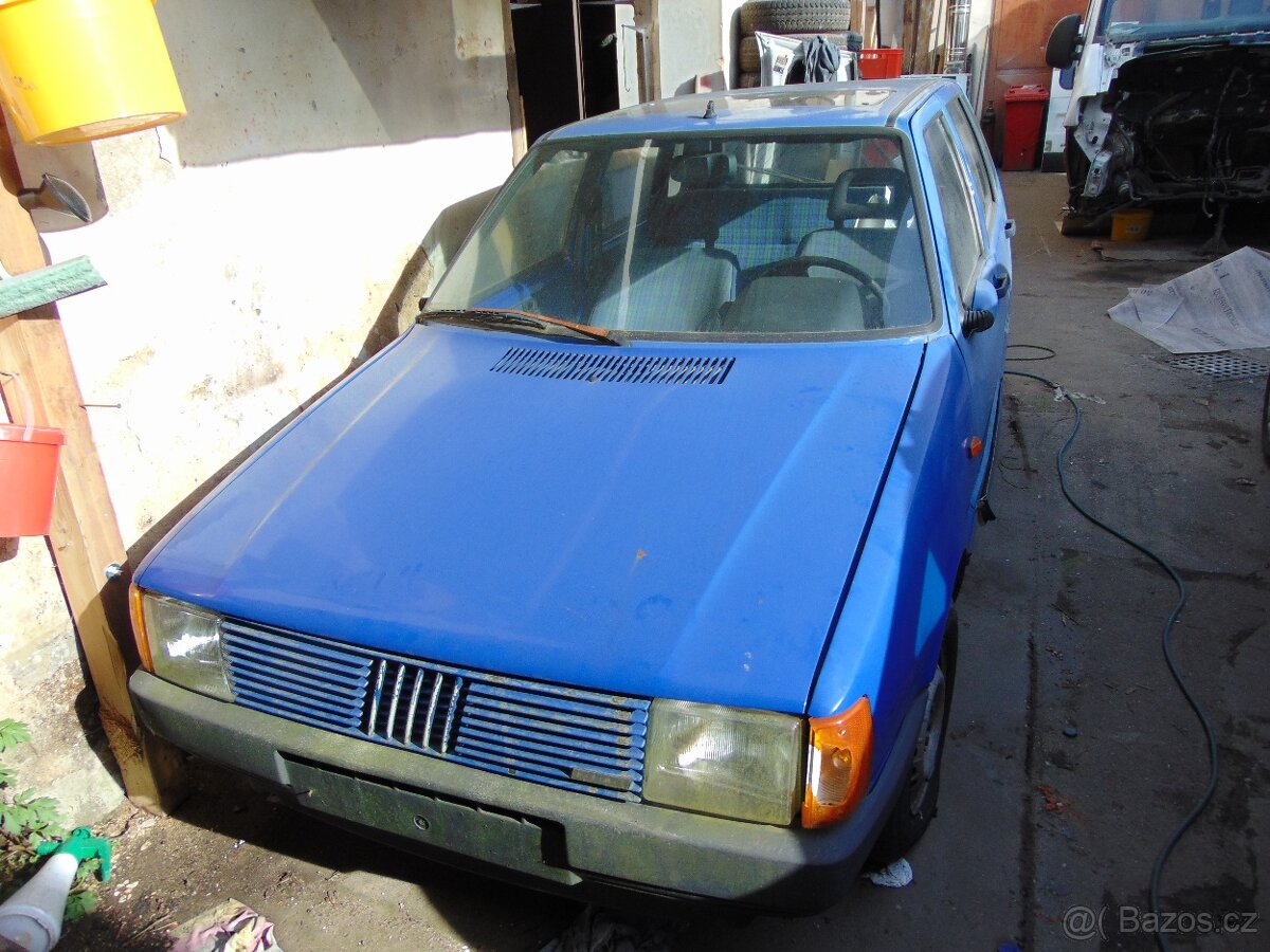 FIAT UNO -1,5 i e 55kW r.v.1988