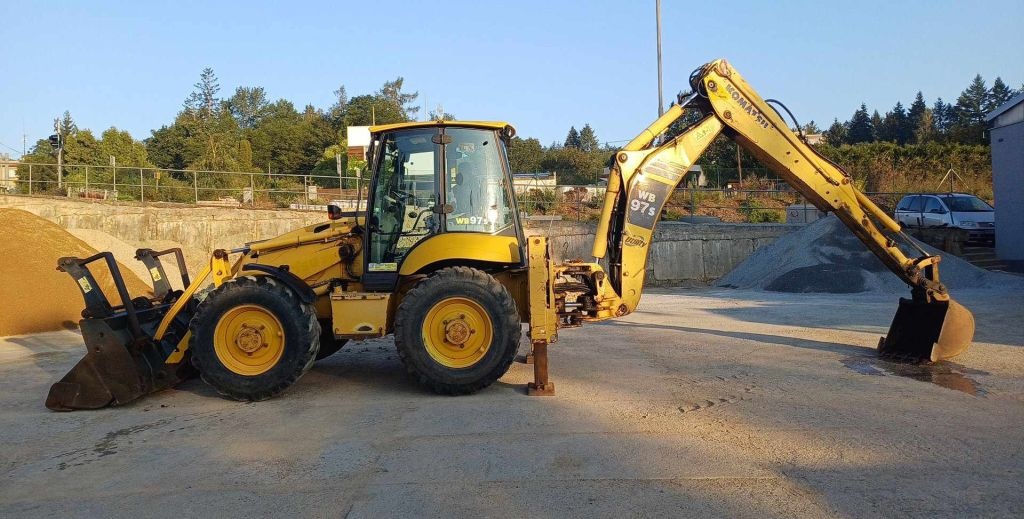 traktorbagr Komatsu WB 97 S