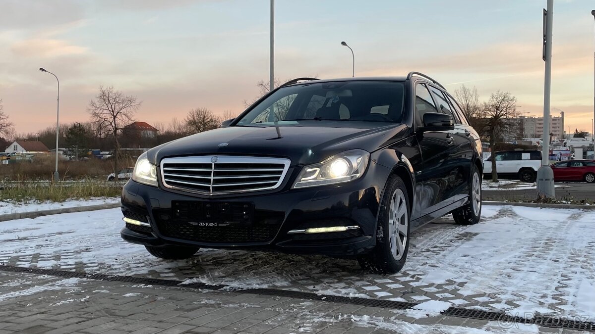 MERCEDES-BENZ C250CDi XENONY HARMAN/KARDON