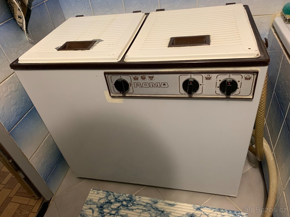 Pračka ROMO s odstředivkou
