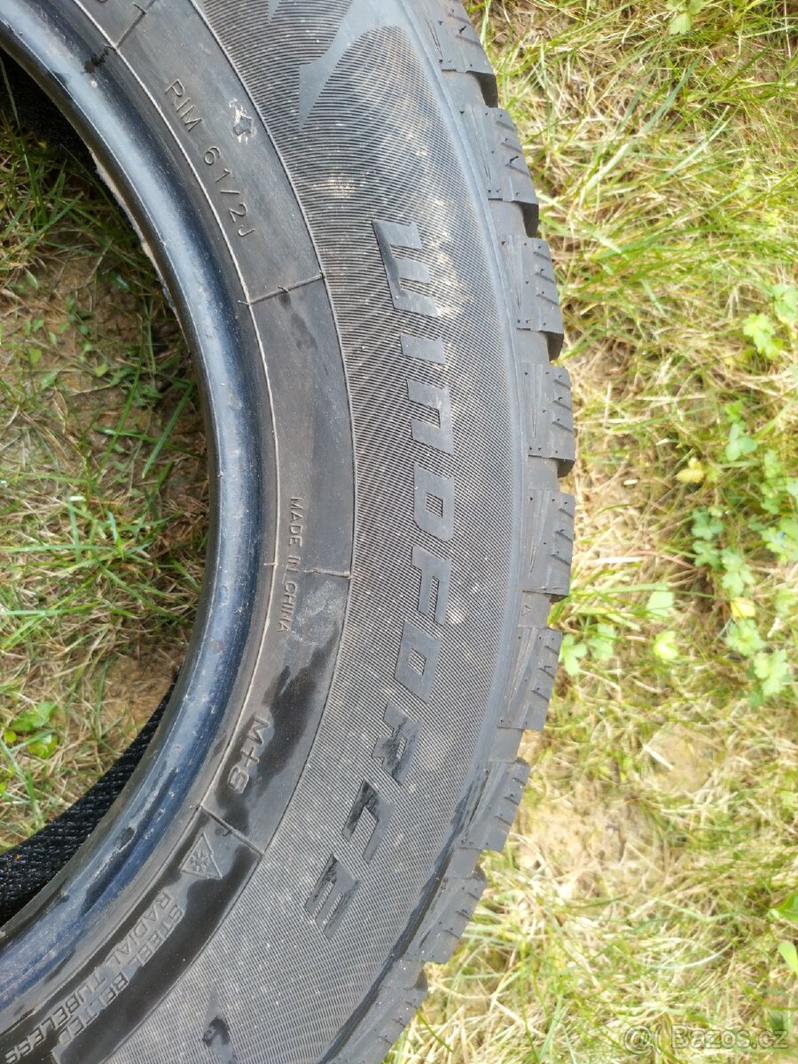 2 x zimní pneu 215/65 R16