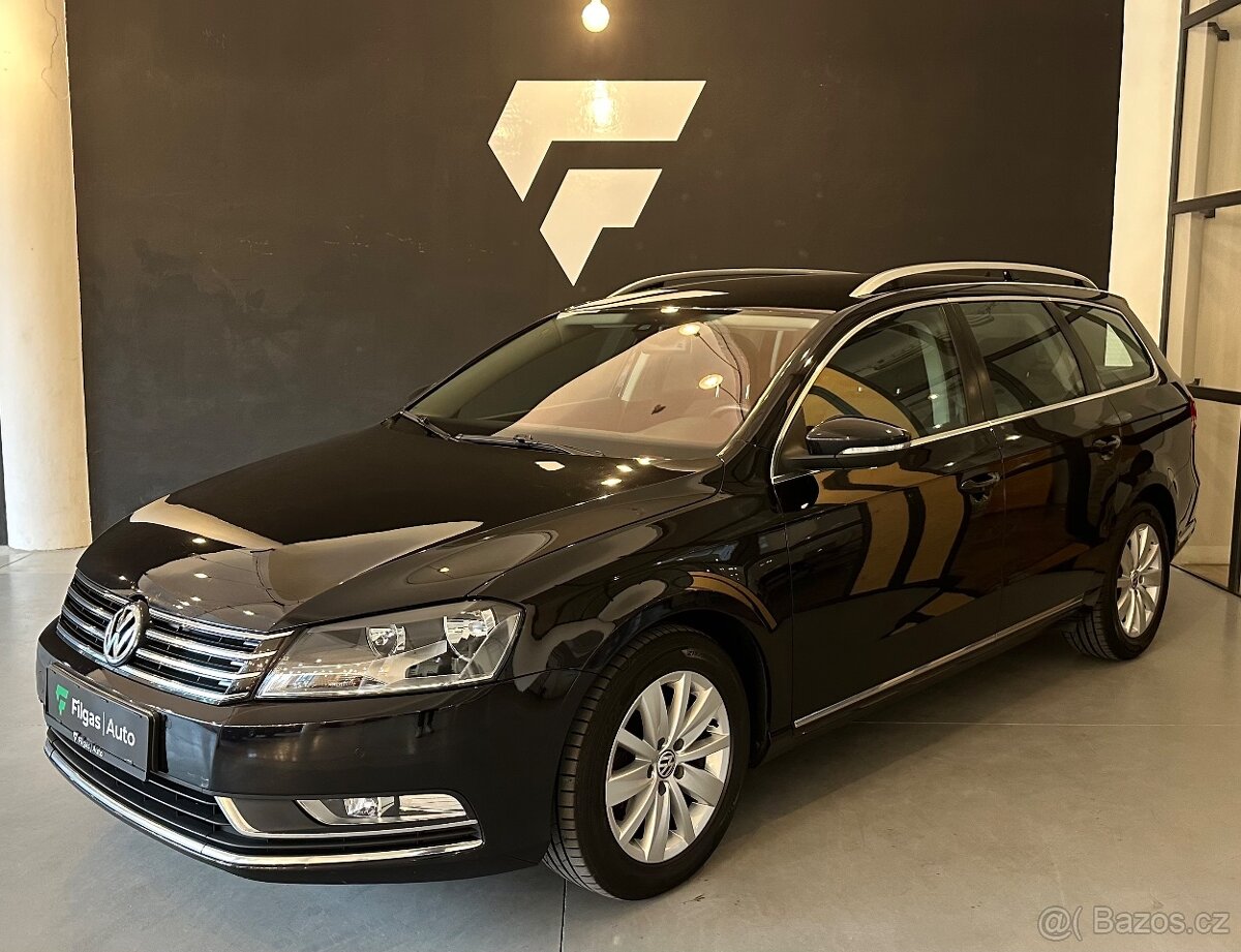 VW PASSAT VARIANT B7 2.0TDI 103KW 2011 KAMERA TAŽNÉ VYHŘSKLO