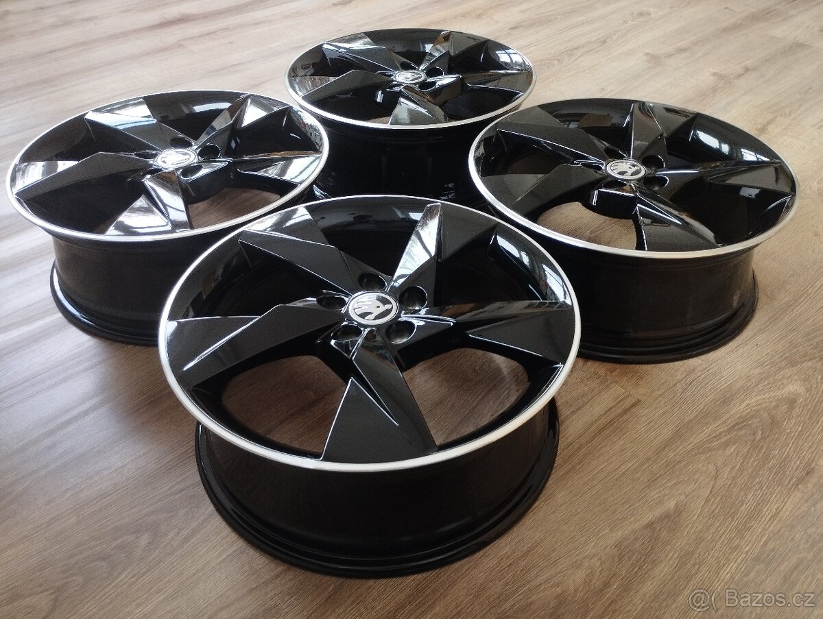 Nová Alu kola 5x100 R17 VOLANS Black - Škoda Kamiq, Scala