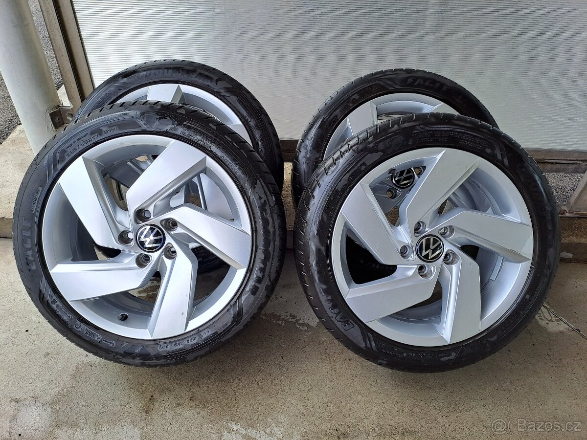 Originál VW Golf ALU17- 7.5Jx17H2 ET51+letní pneu