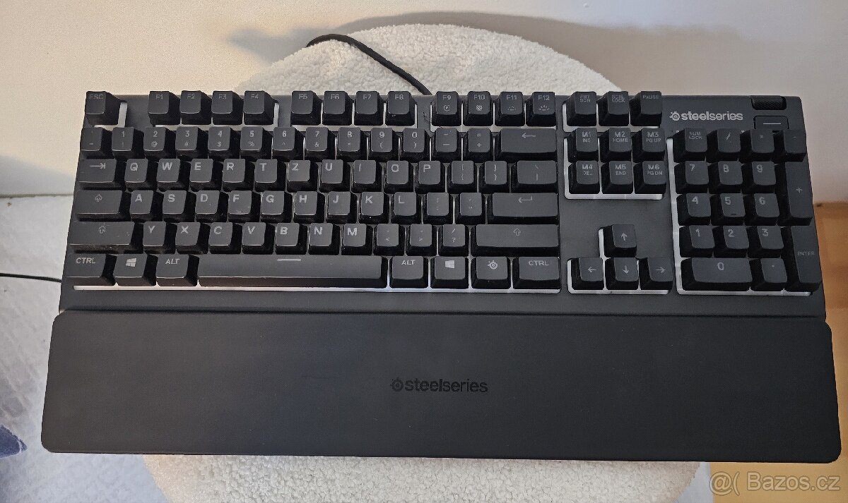 SteelSeries Apex 3