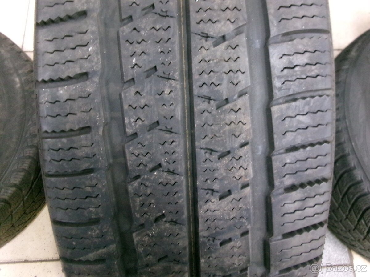 235/65 R16C NEXEN (5-5,5mm) č.14764