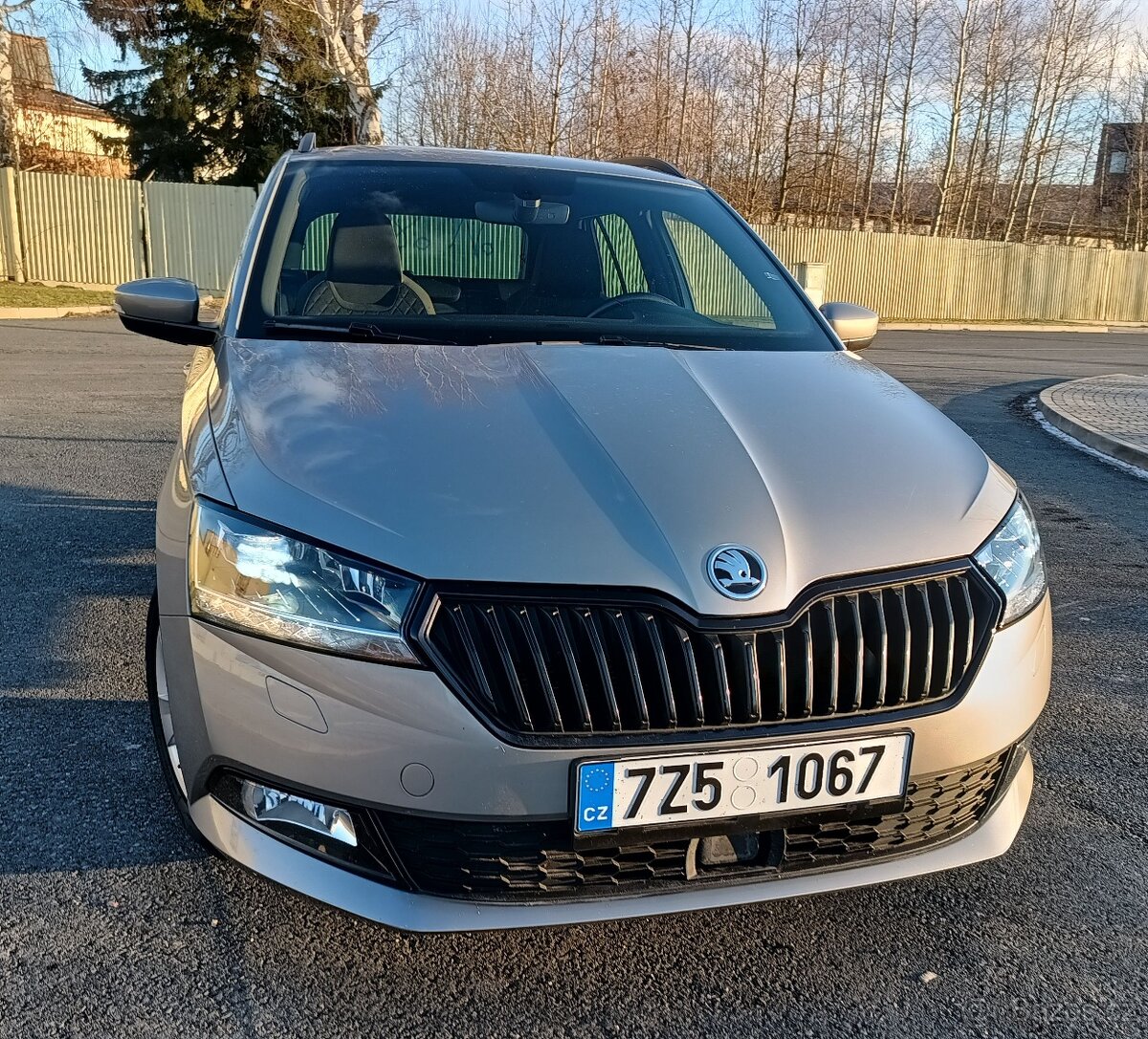 Škoda Fabia 1.0TSI 81kw Sport+Style+ LED+Kamera+ Kessy 2020