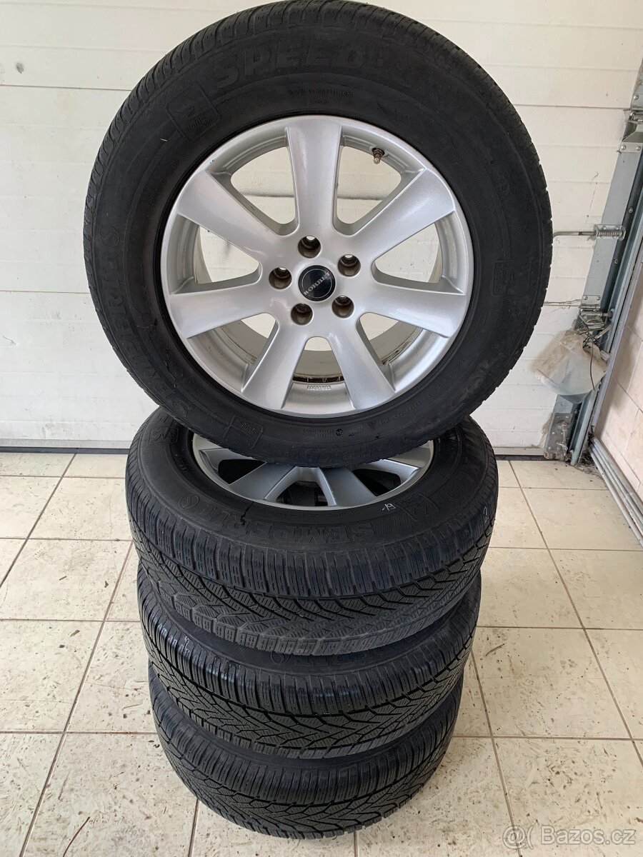 ZIMNÍ SADA 235/65/17 5x112 ET 35