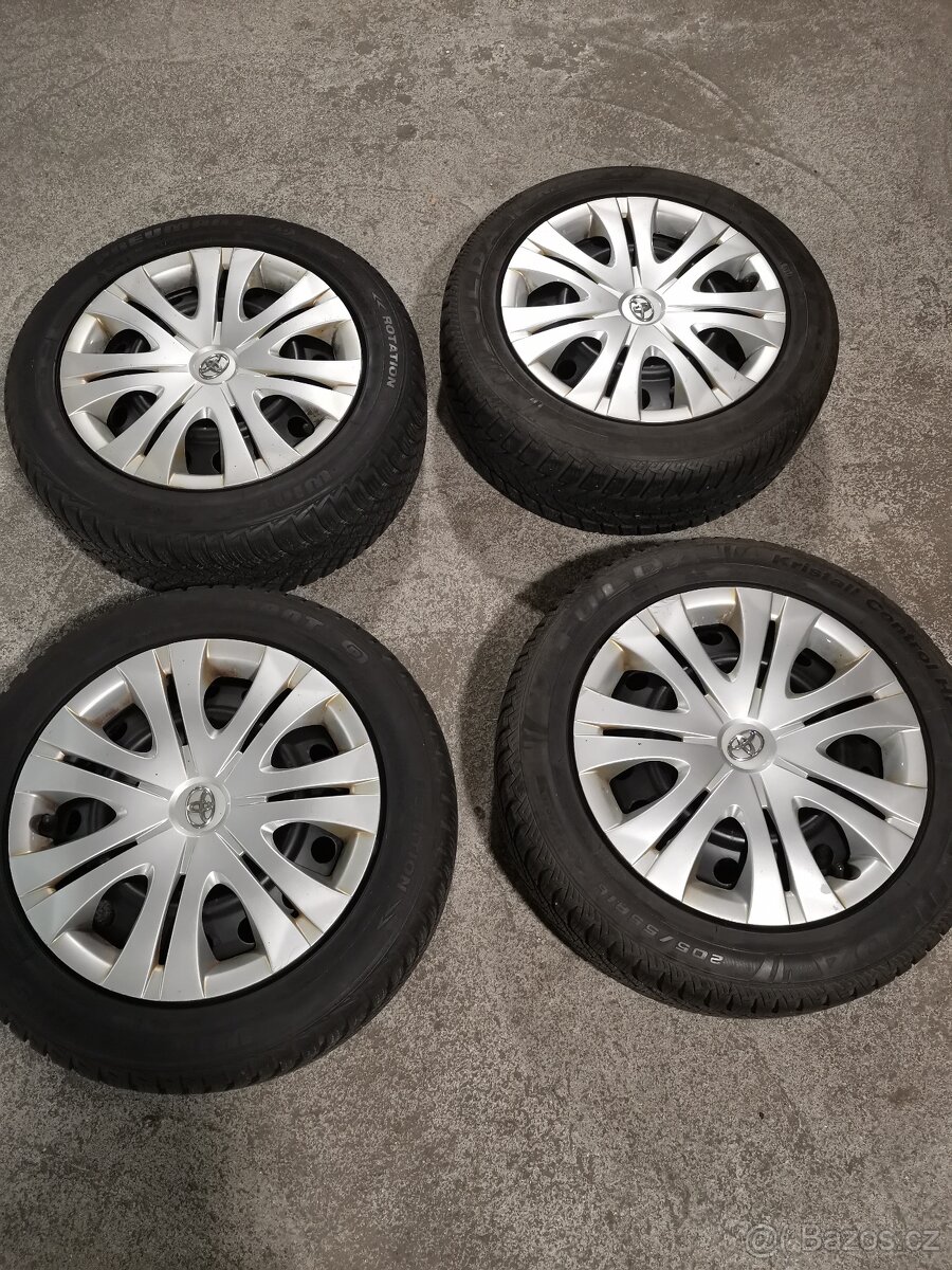 Prodám ZIMNÍ pneumatiky 205/55R16.