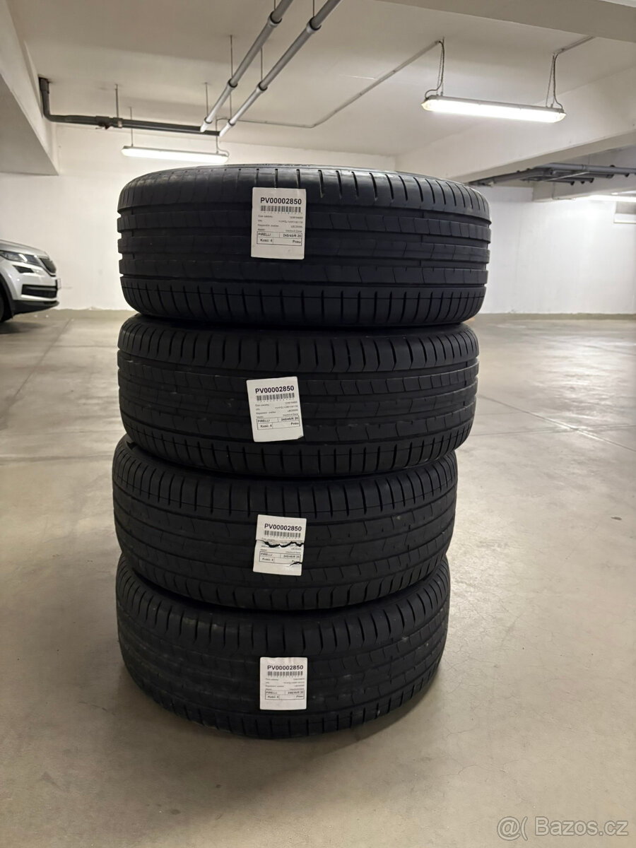 Zánovní letní sada 20" Pirelli P Zero 245/45 R20 103W