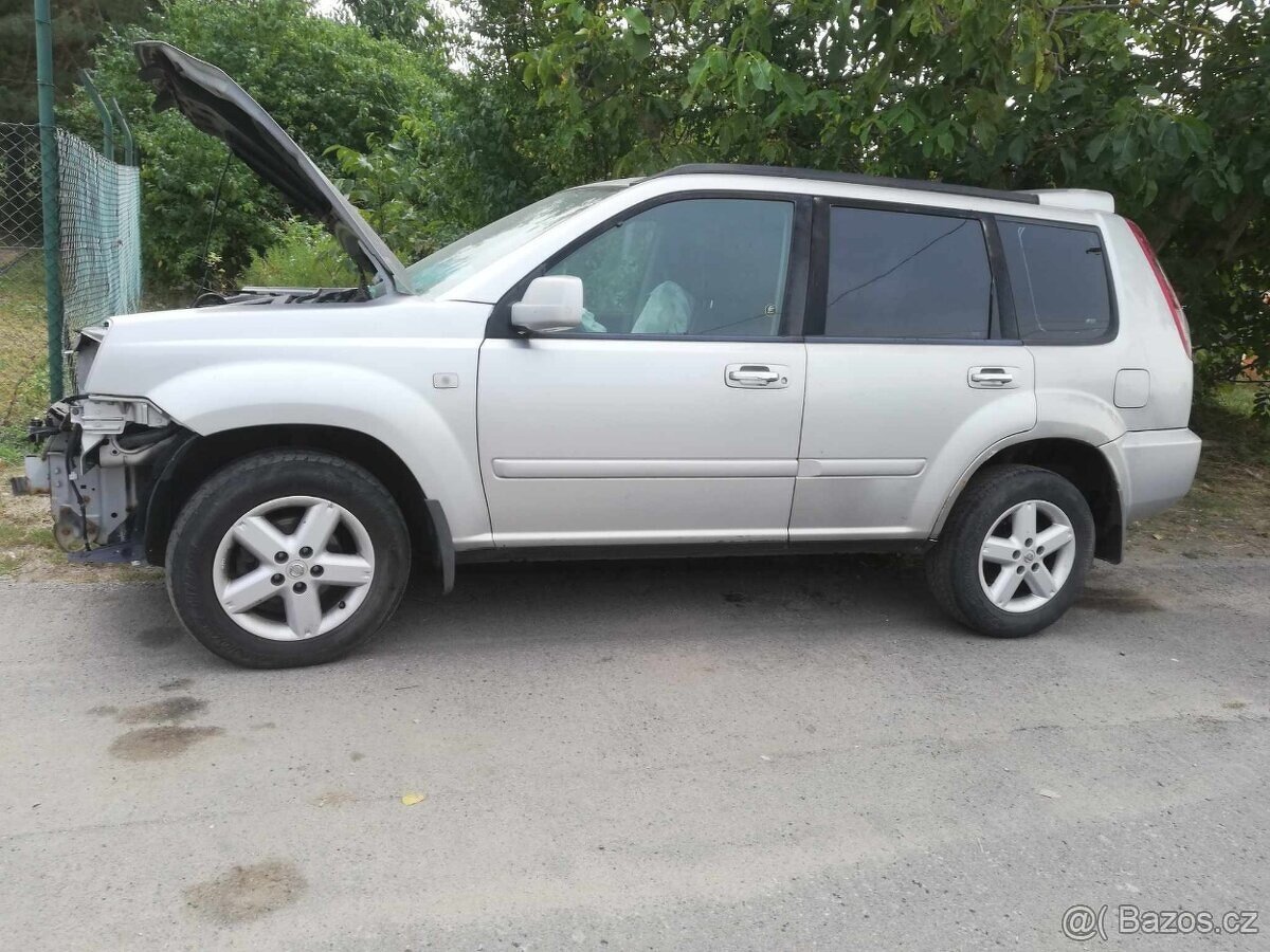 NISSAN X-TRAIL 2.2 DCI