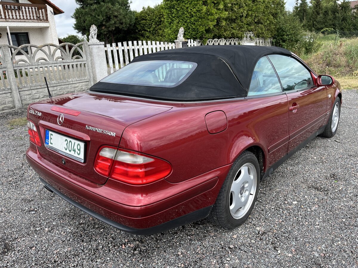 Mercedes CLK 230 kompresor - 142kw, cabrio