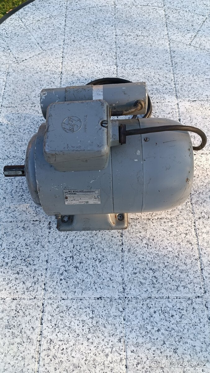 Elektromotor MEZ Mohelnice 550w 230V