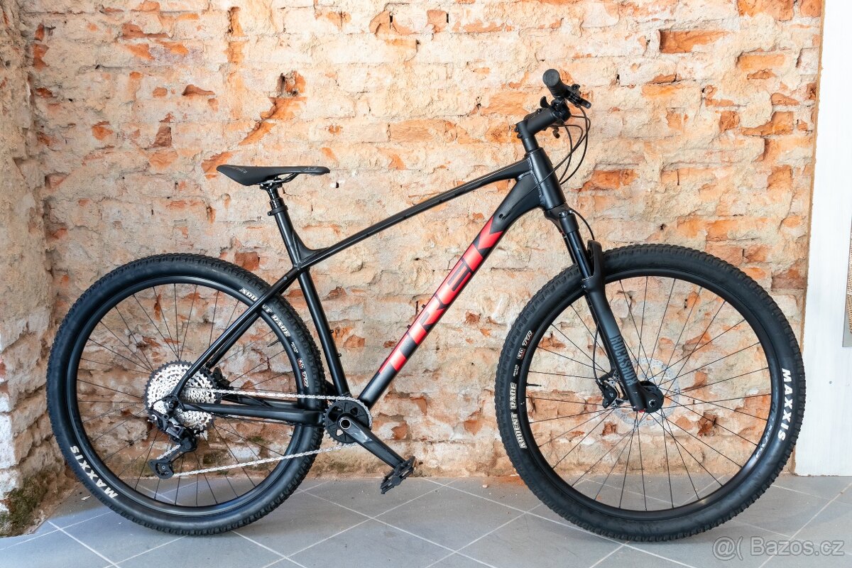 Horské kolo Trek X-Caliber 9 (Air, XT, 29")