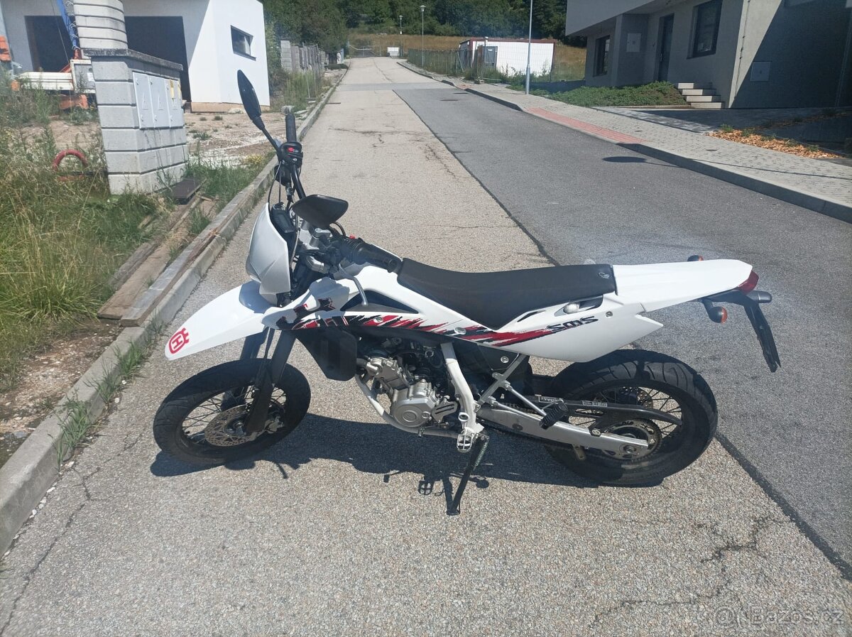 Husqvarna SMS4T 125 od 16 let