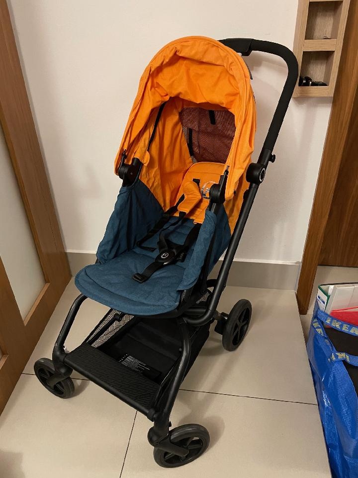 Cybex Eezy S Twist Plus+ 2