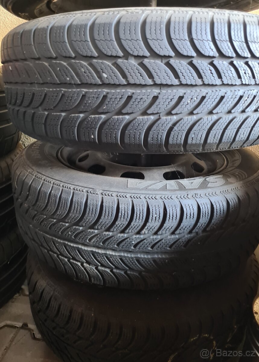 SADA ZIMNÍCH KOL 195/65 R15 ROZTEČ 5x100