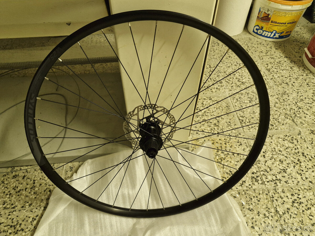 Nová 29" zapeltená kola Syncros X25 Boost, CL, Tubeless