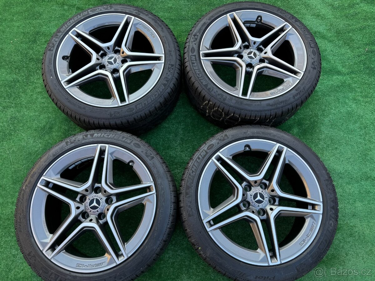 Originál alu kola Mercedes 5x112 R18 C class zima