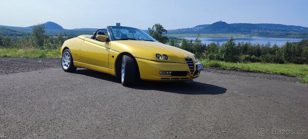 Alfa  Romeo Spider