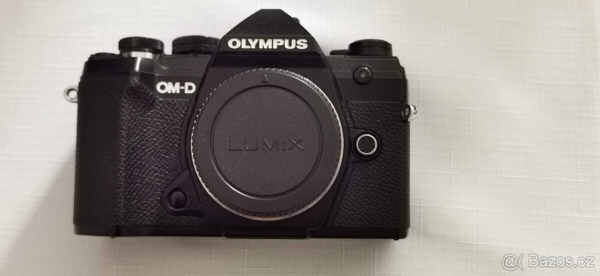 Olympus OM-D M5 III