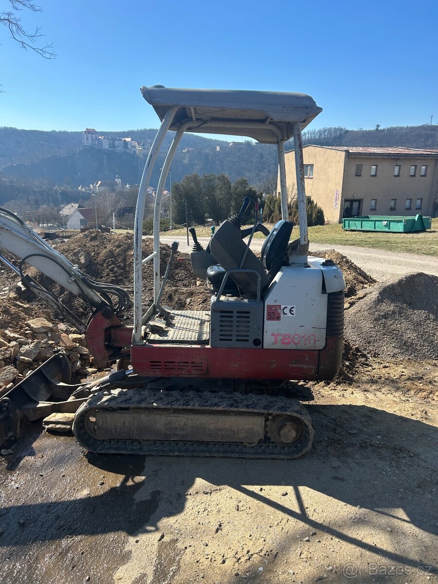 Minibagr takeuchi TB 016