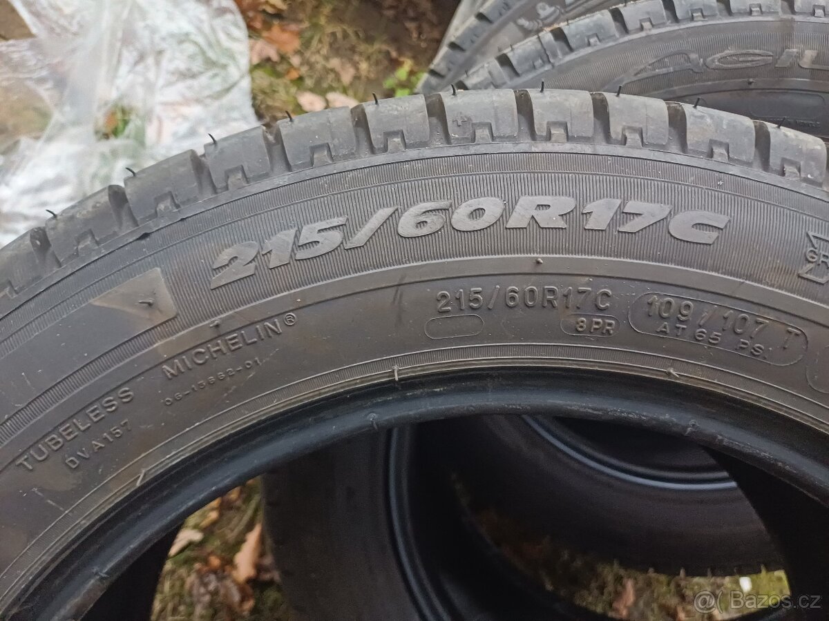 Letní dodávkové Michelin Agilis 215/60r17c 109/107t nové