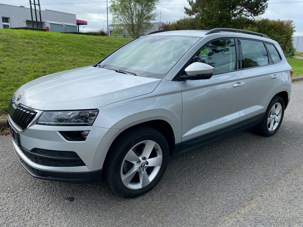 Škoda Karoq 2.0 TDi dsg 110kw 4x4 r.v.2019 tažné 1.maj