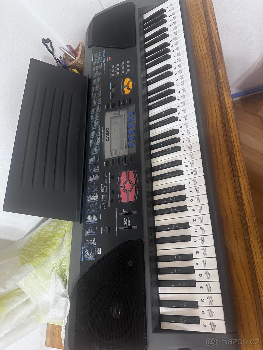 Syntezátor Casio WK-1200