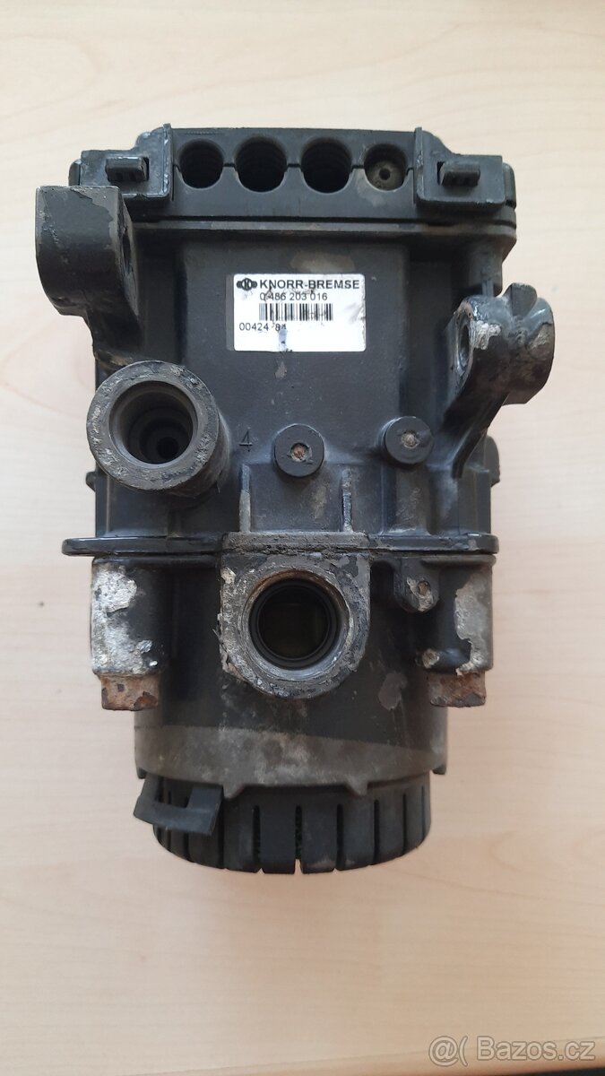 Modulátor EBS Knorr Bremse 0486203016