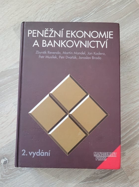 Peněžní ekonomie a bankovnictví