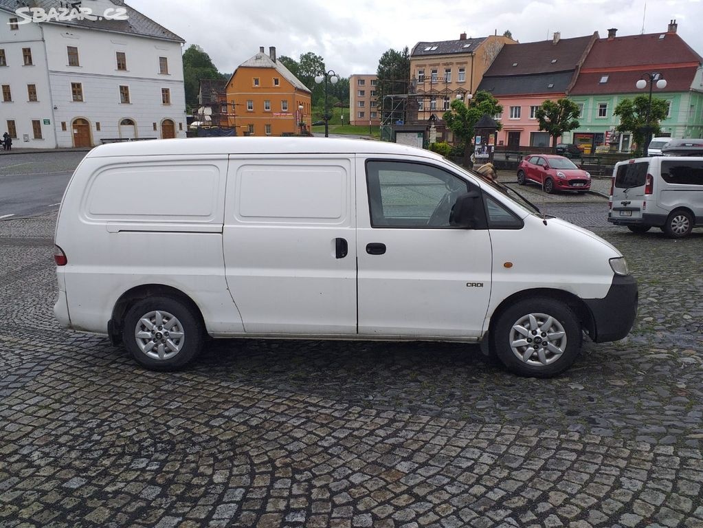 Hyundai H1 3 mistny sleva