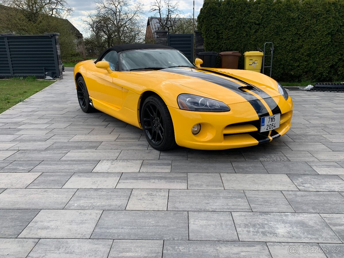 Dodge Viper 8.3 SRT V10 30xxx tis mil Magnaflow