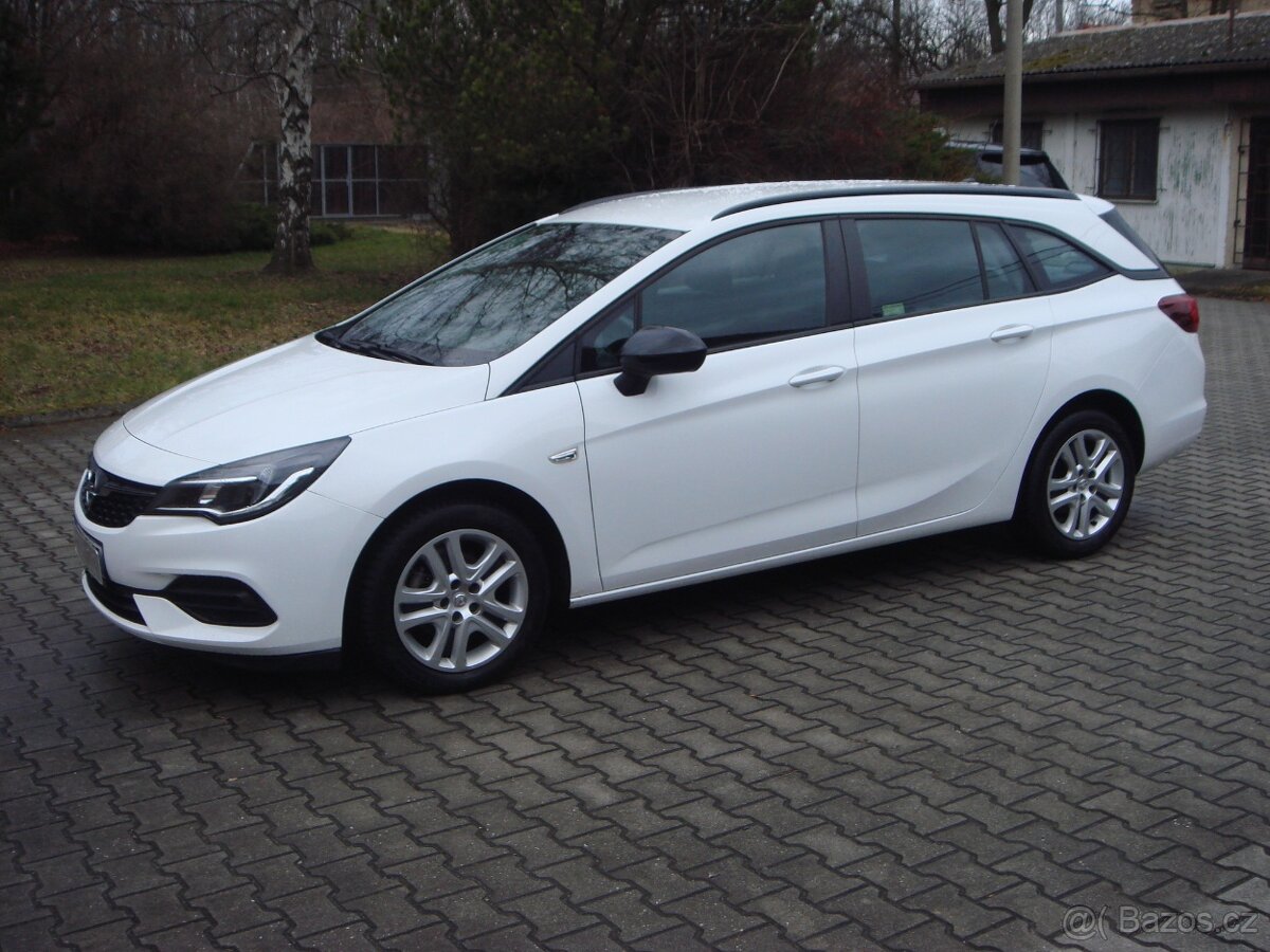 Opel Astra K sport tourer 1.5cdti 77kw 11/2021 DPH