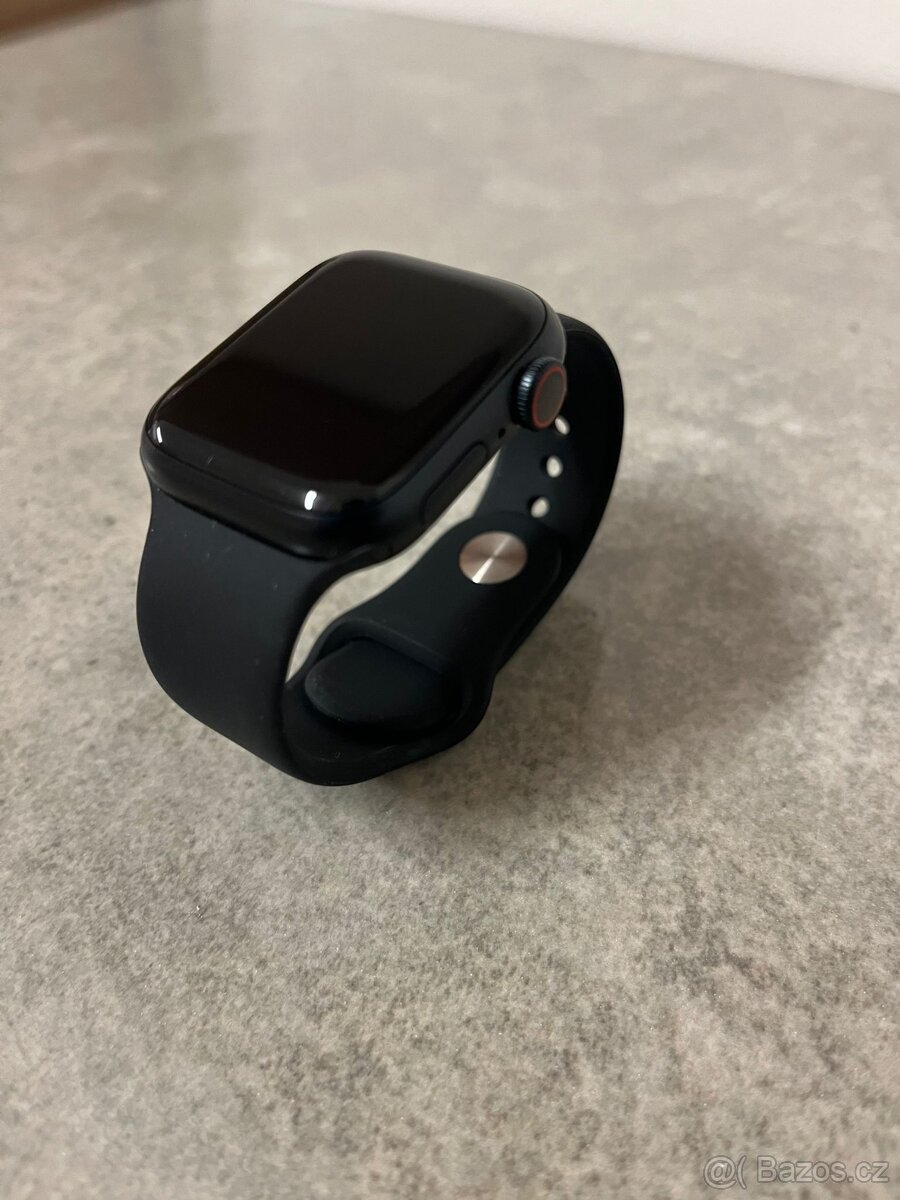 Apple Watch SE 44mm Black GPS + Cellular