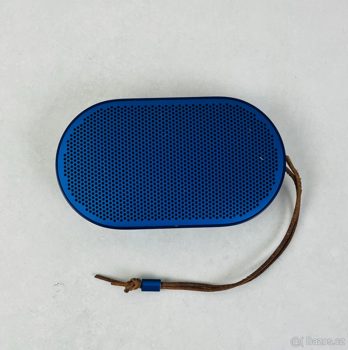 Bang & Olufsen Beoplay P2 reproduktor