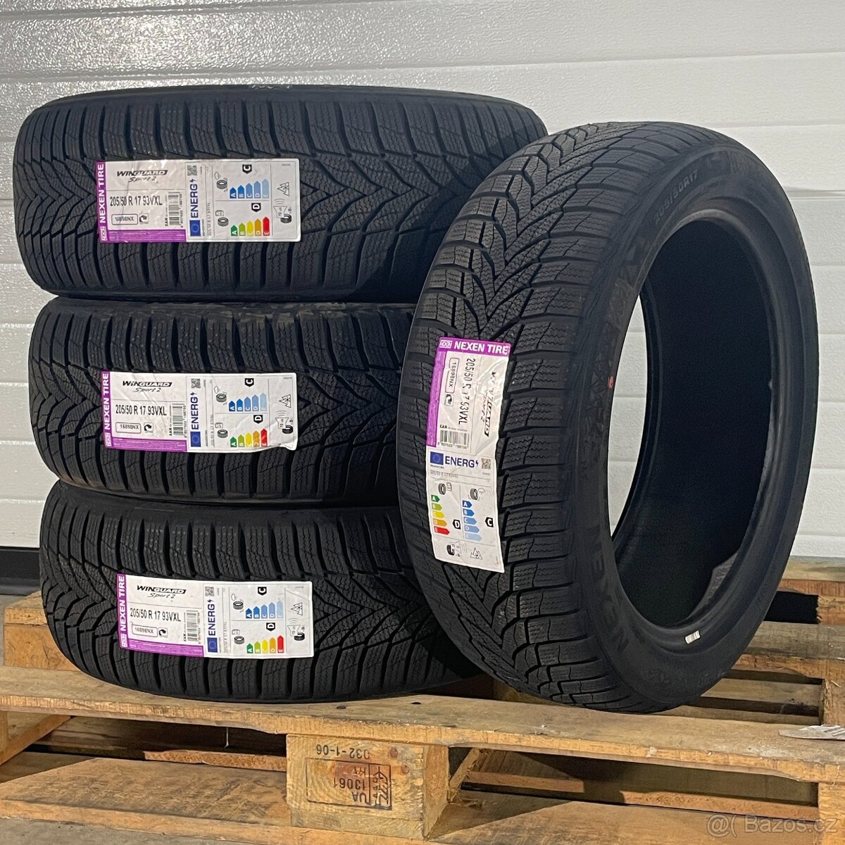 NOVÉ Zimní pneu 205/50 R17 93V Nexen