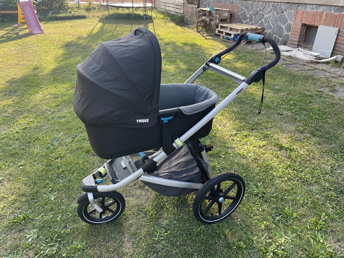 Thule Urban Glide 2 + Korbička