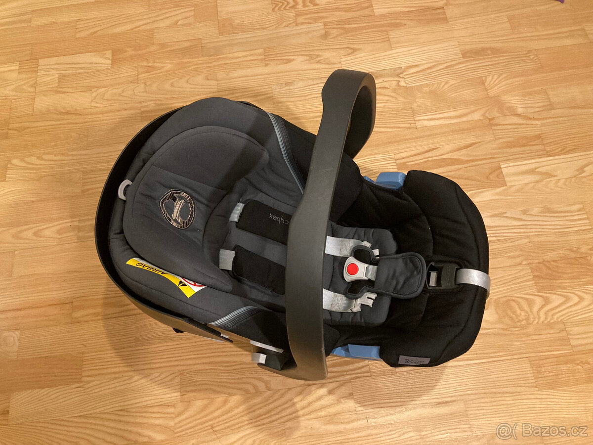 Cybex Aton 5 + fusak do vajíčka