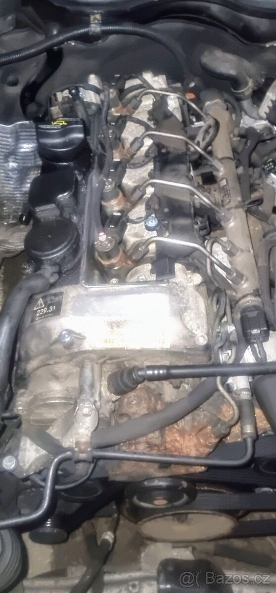 Motor MB C W203 2.2 CDI