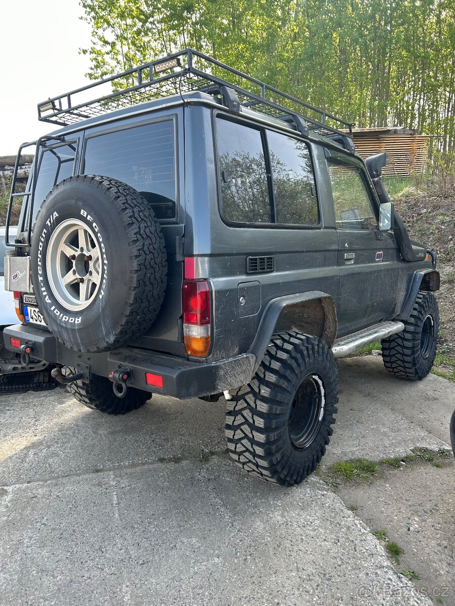 Toyota Land Cruiser LJ70