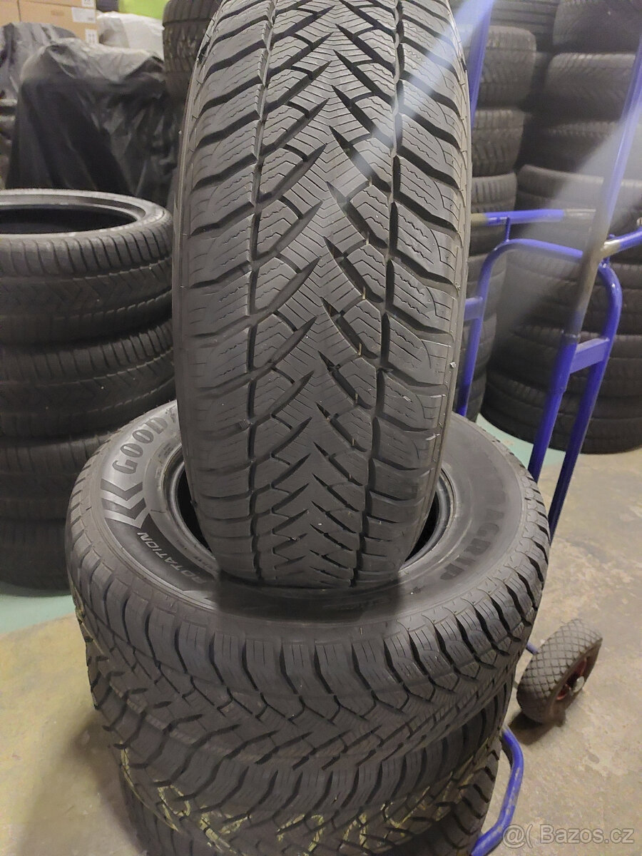 265/65 R17 112T Goodyear UG+ SUV zimní 4ks